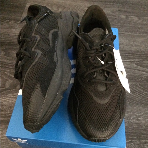 adidas ozweego j